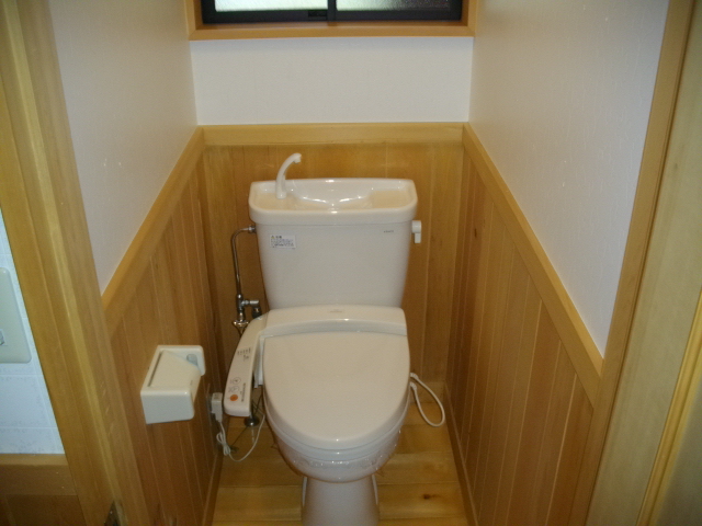 Toilet