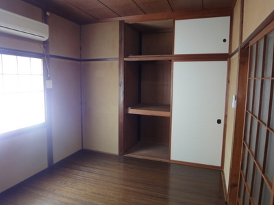 Living and room. Air conditioning ・ With lighting! 