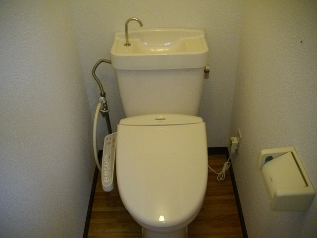 Toilet