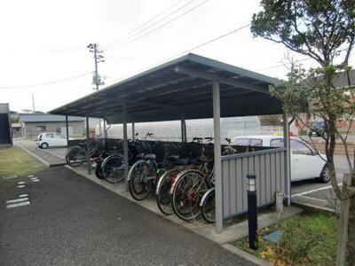 Other common areas. Also equipped with bicycle parking! 