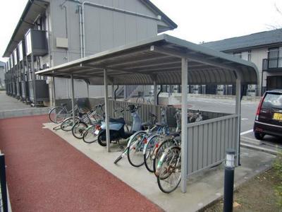 Other common areas. There bicycle parking lot! 