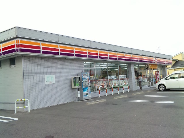 Convenience store. Circle K Niigata Kameda Koyo store (convenience store) to 370m