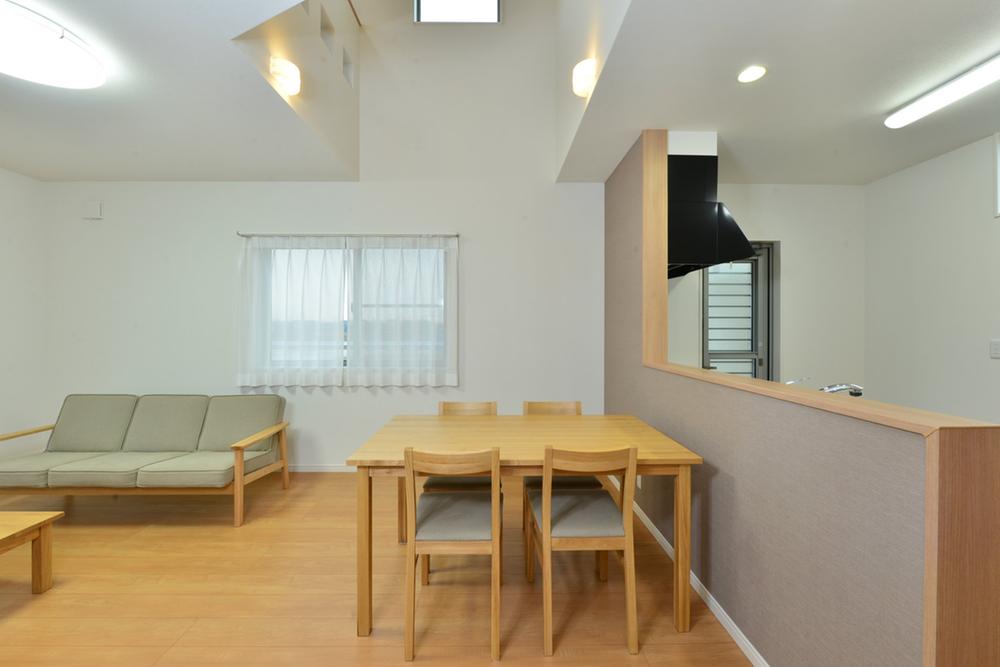 Living. Indoor (12 May 2013) Shooting