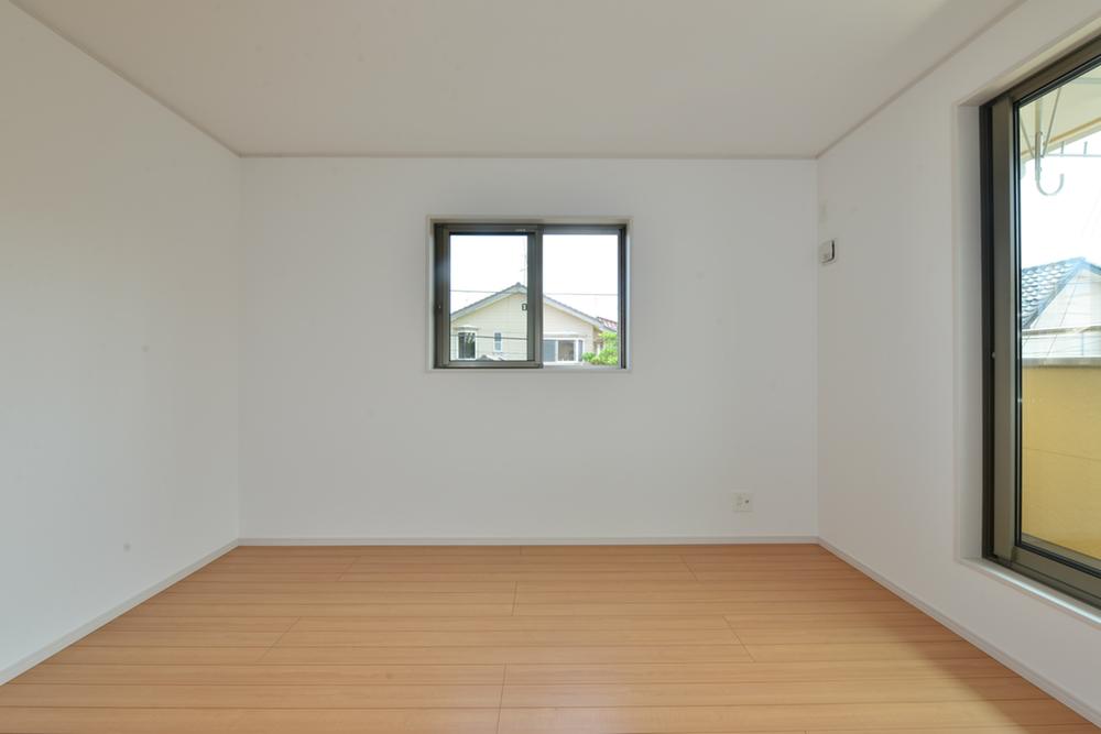 Non-living room. Room (August 2013) Shooting