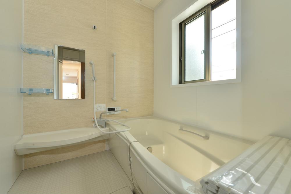 Bathroom. Room (August 2013) Shooting