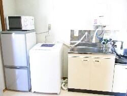 Kitchen. refrigerator ・ Washing machine ・ With microwave