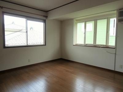 Non-living room. 2 Kaiyoshitsu (2)