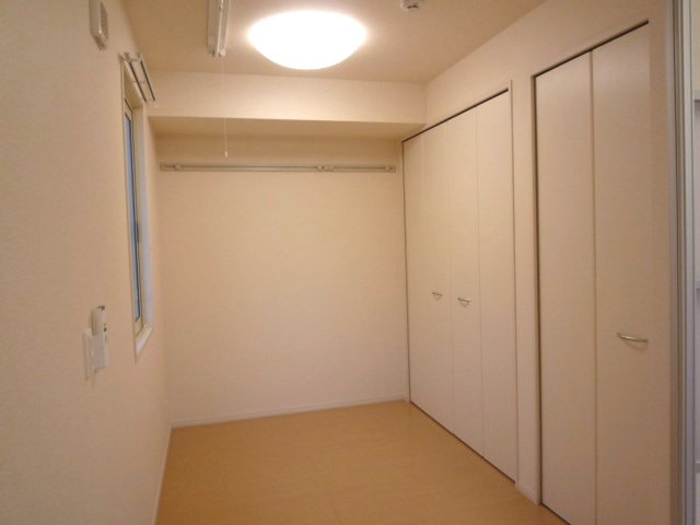 Other room space