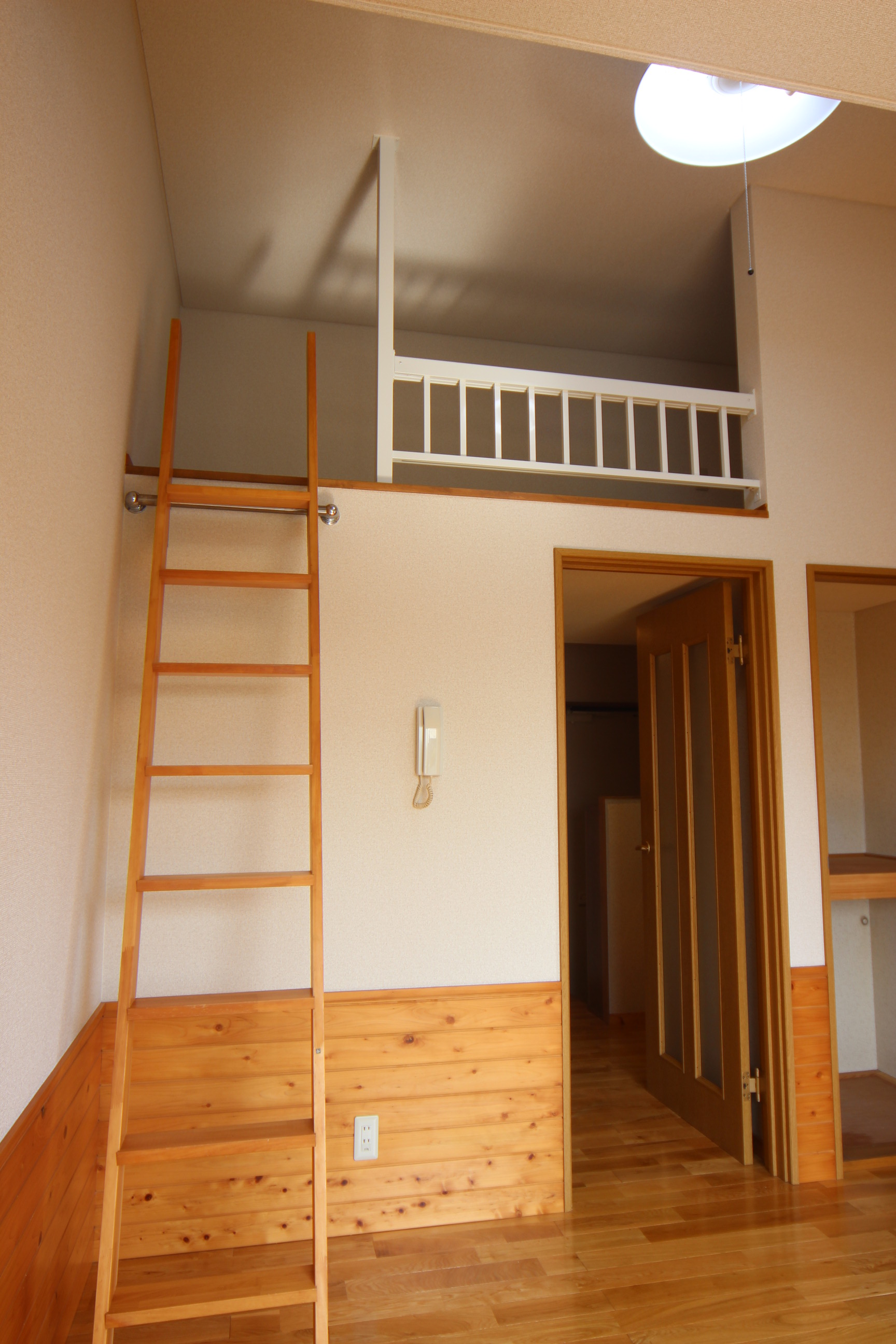 Other room space. 2.1 Pledge of loft! 