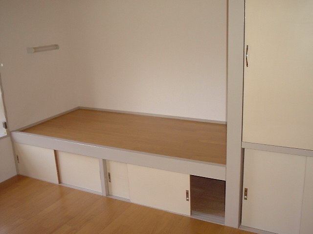 Other room space