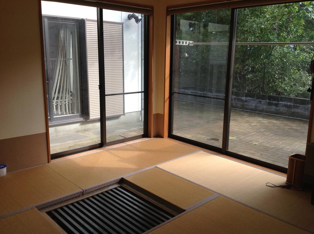 Other introspection. Room that can be relaxed in the moat kotatsu (October 2013) Shooting