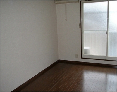 Other room space. It is in the large windows may be well-ventilated