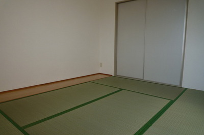 Living and room. Relieved breath at 7 quires of Japanese-style room