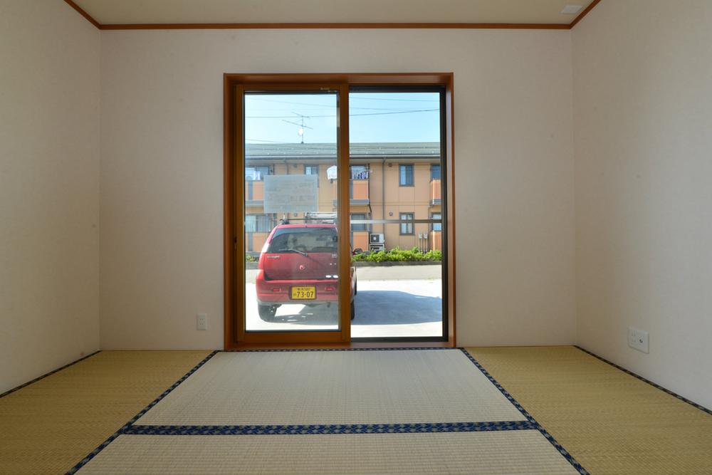 Non-living room. Indoor (July 2013) Shooting