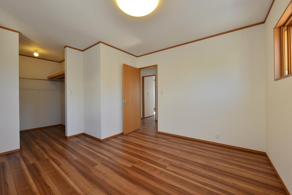 Non-living room. Indoor (July 2013) Shooting