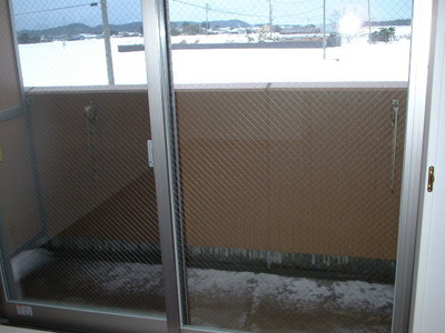 Balcony. Dried is also available outside of the laundry