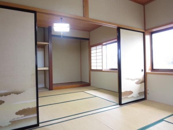 Non-living room. 3 floor 2 between the continuance of the Japanese-style room