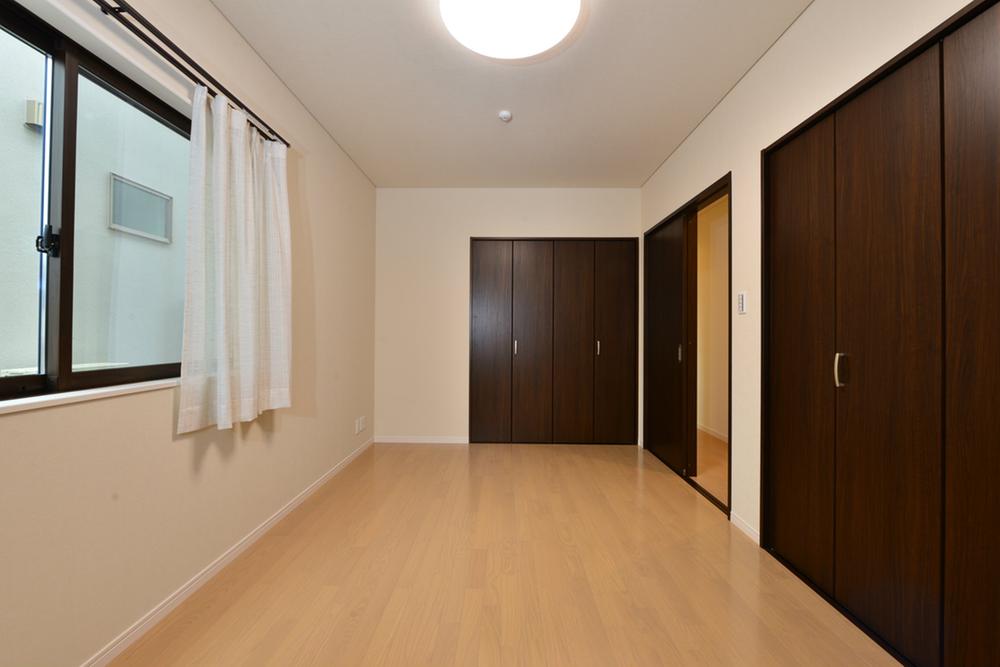 Non-living room. Indoor (June 2013) Shooting