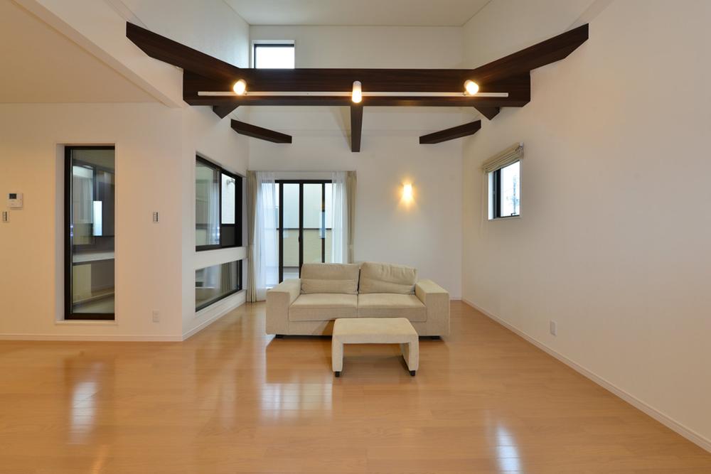 Living. Indoor (June 2013) Shooting