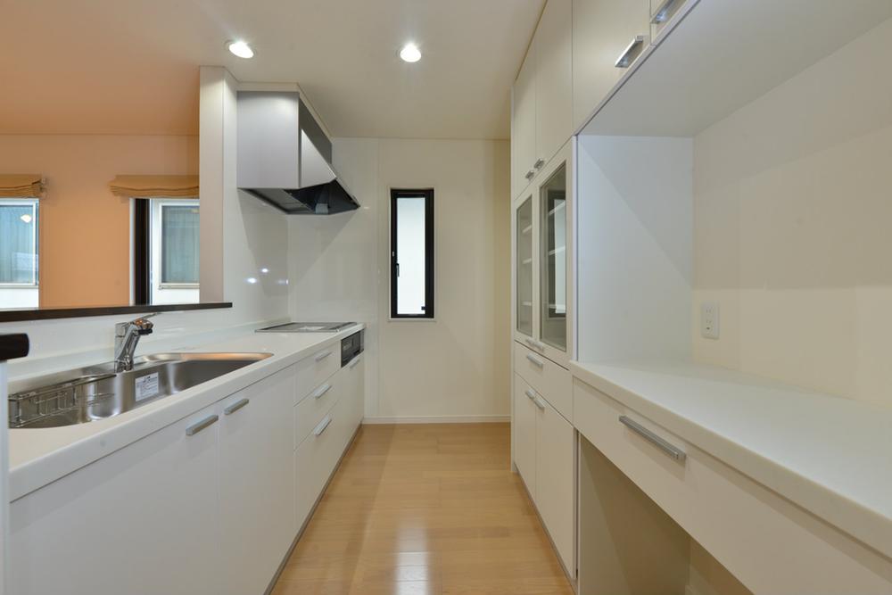 Kitchen. Indoor (June 2013) Shooting