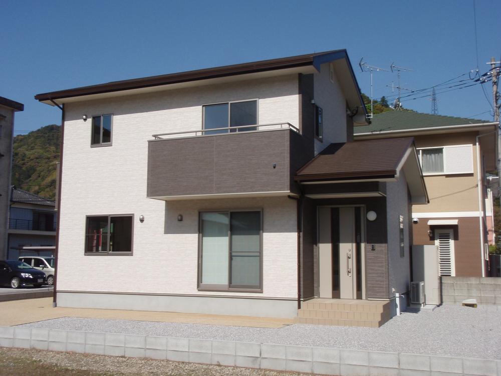 Local appearance photo. Local (August 2013) Shooting