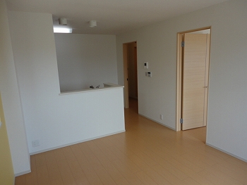 Living and room. Because of under construction, Is an image ☆ 彡