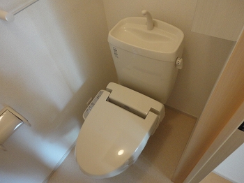 Toilet. Because of under construction, Is an image ☆ 彡