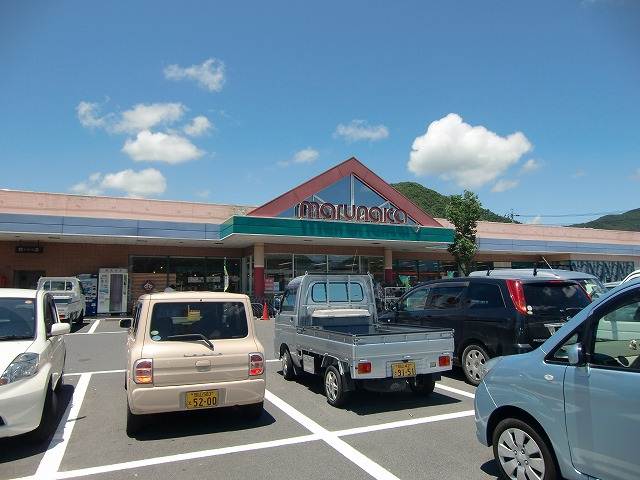 Supermarket. 440m to Sanyo Marunaka Bizen store (Super)