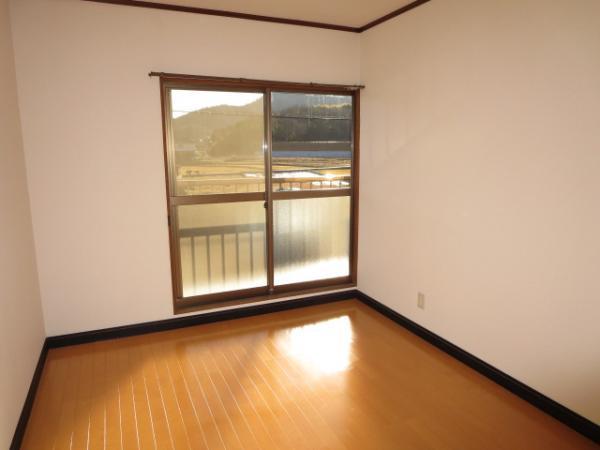 Non-living room