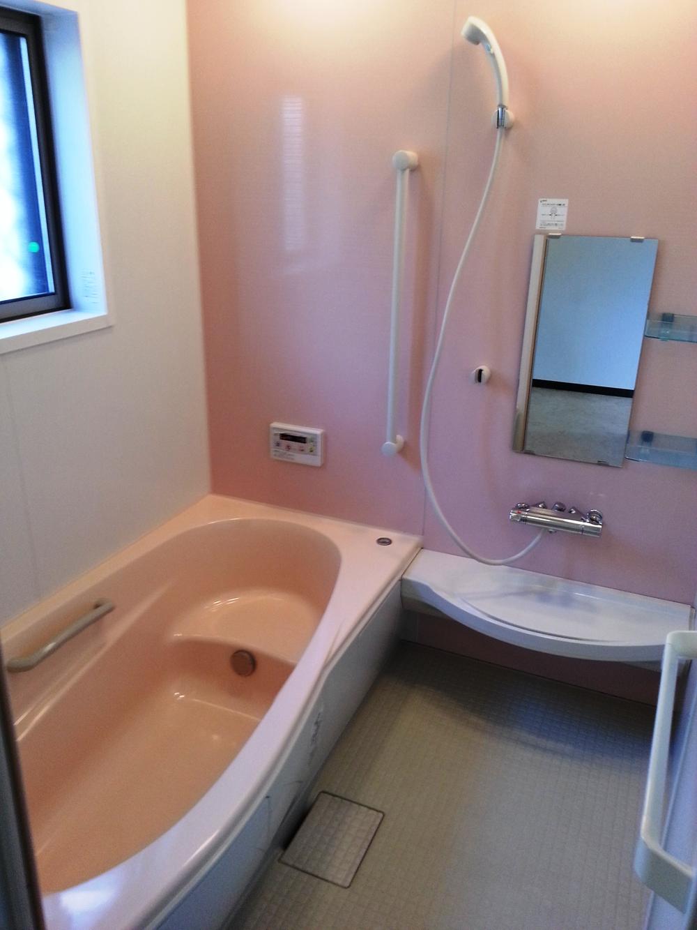 Bathroom. 16 Hitotsubo bath of × 16
