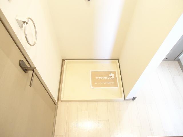 Washroom.  ※ The image is that of another room.