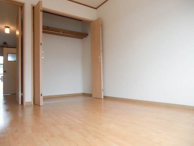 Other room space. Closet with Western-style ☆