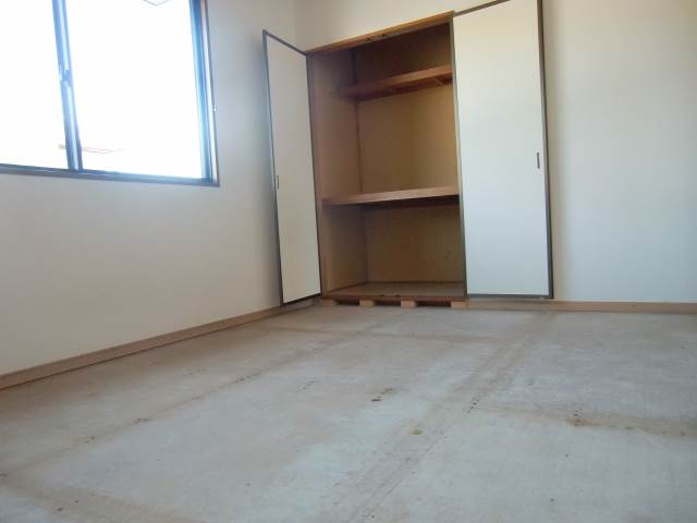 Other room space. Japanese-style room with storage 2 ☆