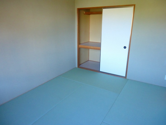 Other room space.  ※ The image is a thing of the same thing another room that was previously taken.