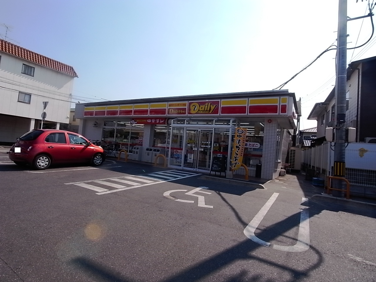 Convenience store. Daily Yamazaki 832m to Kurashiki River visiting (convenience store)