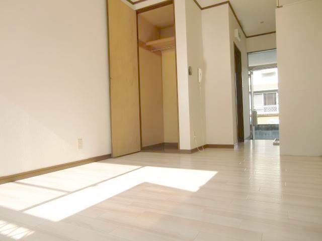 Other room space. Spacious 7 Pledge Western-style ☆