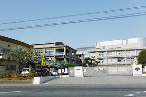 Primary school. 1012m to Kurashiki Tatsuashi high elementary school (elementary school)