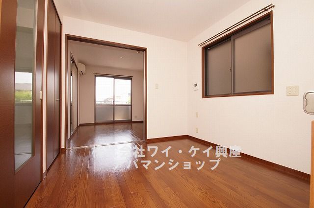 Living and room. One from the kitchen to Western-style continued ☆