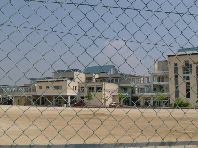 Junior high school. 1905m to Kurashiki Municipal Tamashima north junior high school (junior high school)