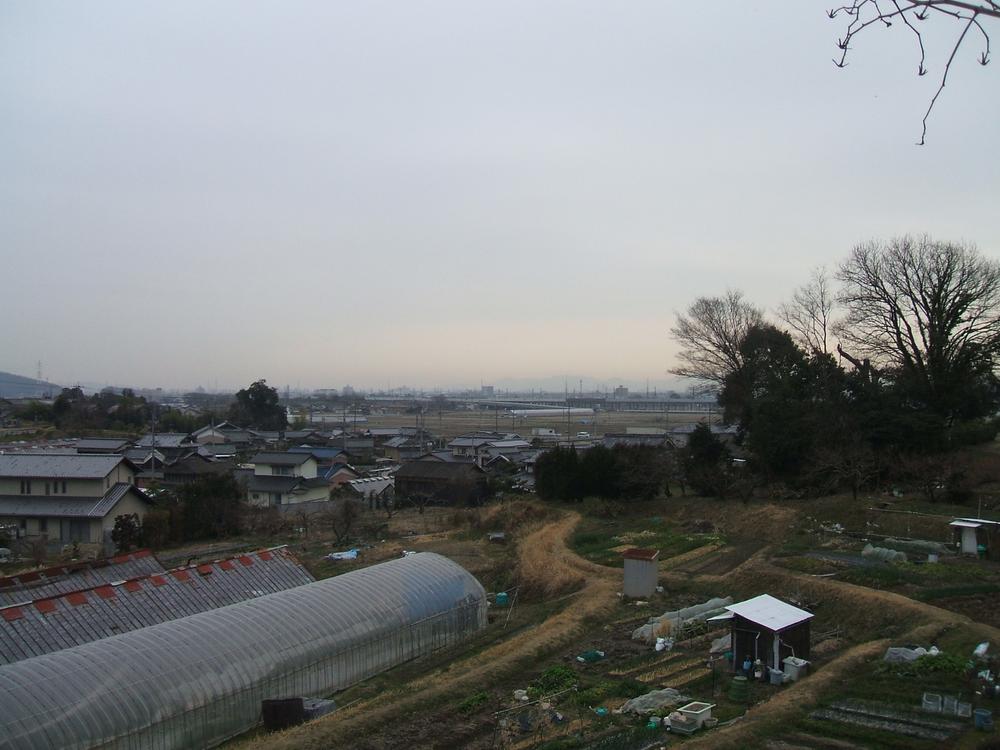 View photos from the dwelling unit. View from local (March 2013) Shooting