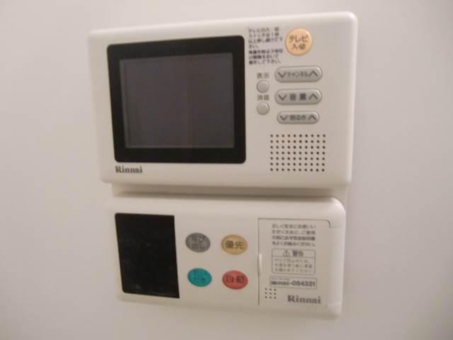 Other Equipment. Bathroom TV ・ Reheating function ☆