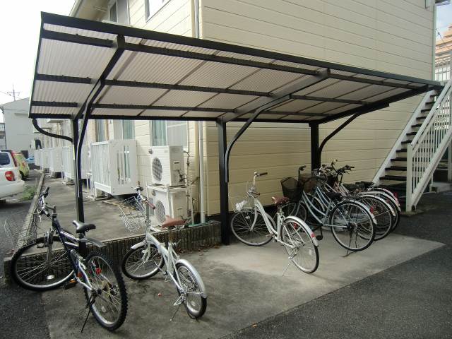 Other common areas.  ◆ There bicycle parking lot!