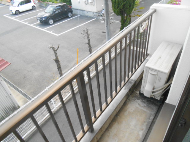 Balcony. Balconies!