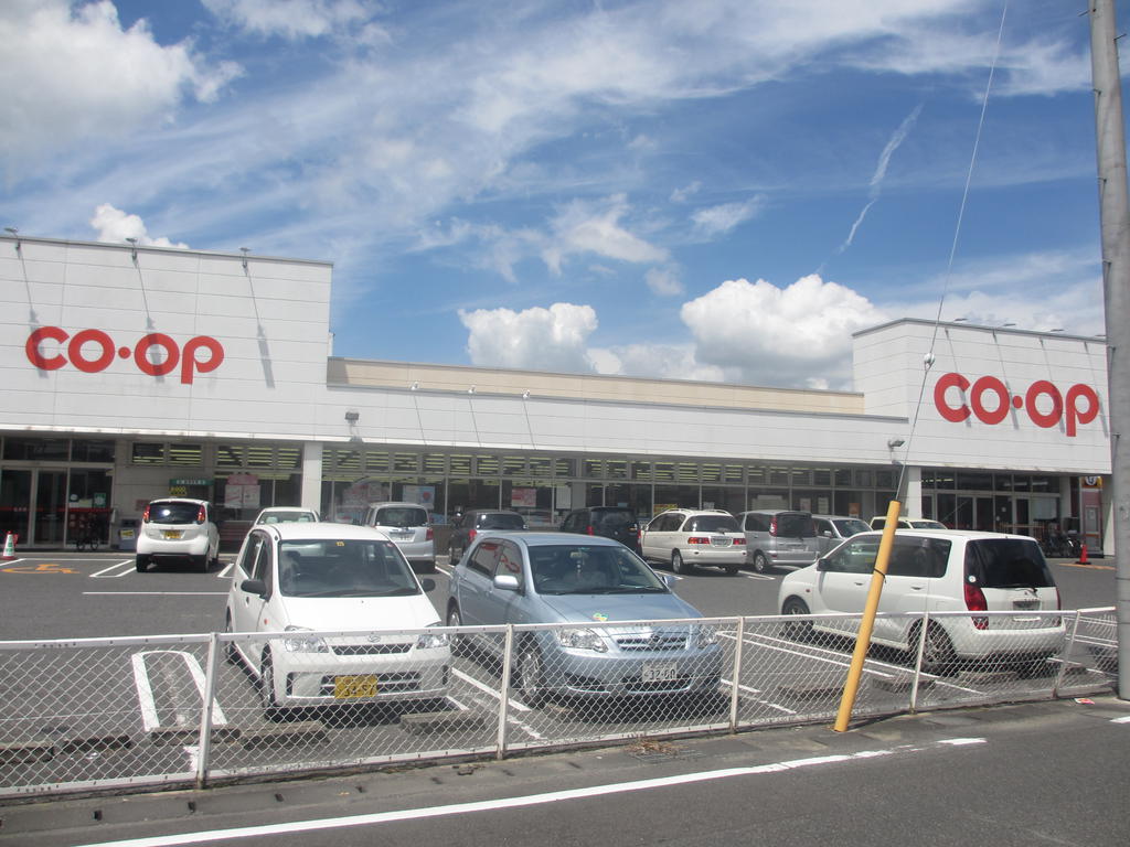 Supermarket. Cope Kurashiki up north (super) 515m