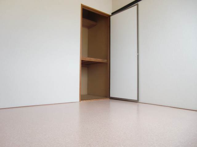 Other room space. With storage Western-style ☆