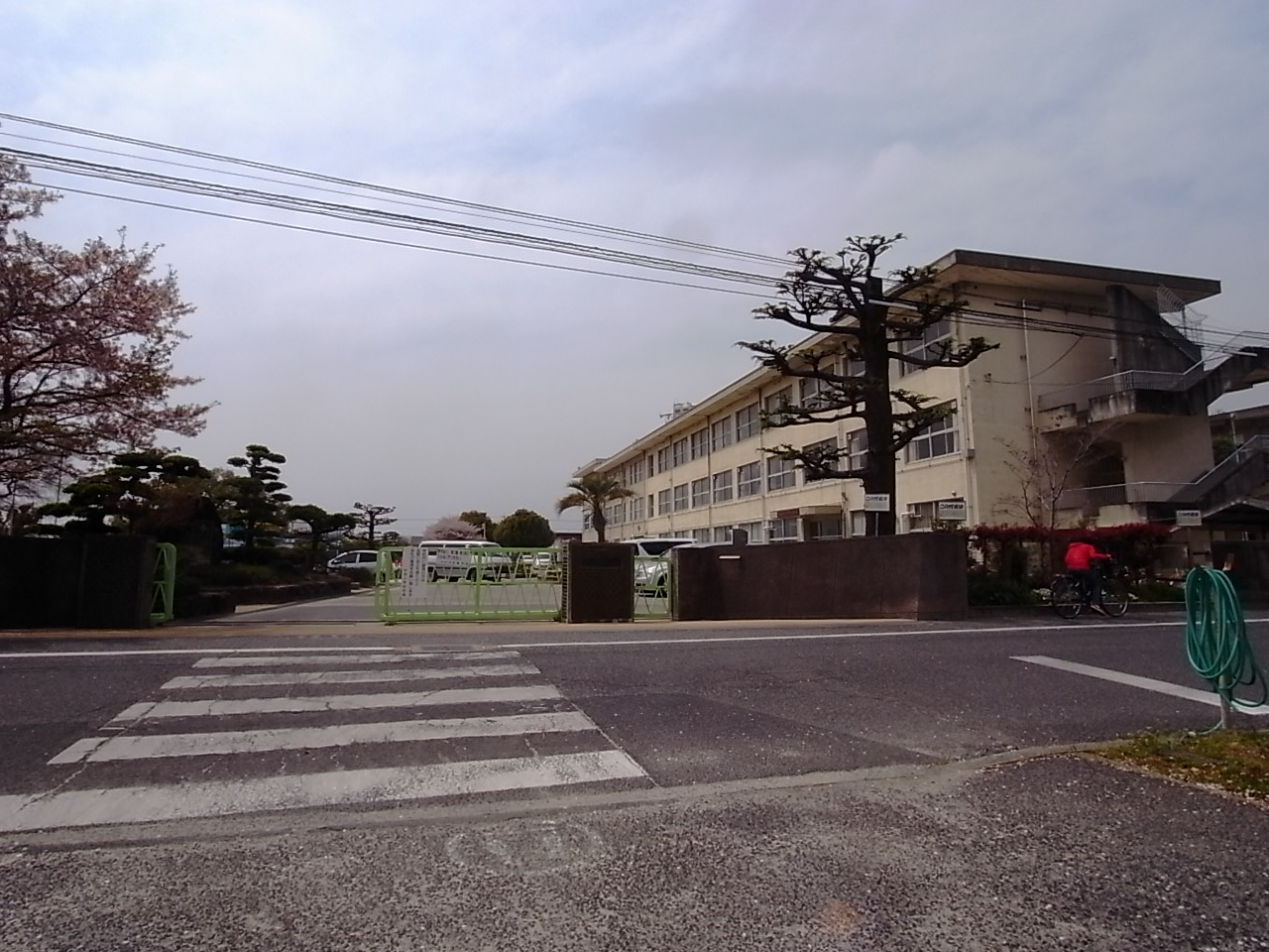 Primary school. 1126m to Kurashiki Municipal Nakasu elementary school (elementary school)