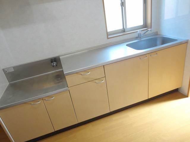 Kitchen. Large spacious kitchen ☆ 