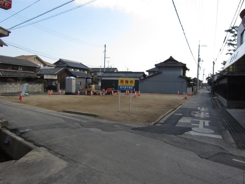 Local land photo. Local (12 May 2013) to the east direction from the shooting west road