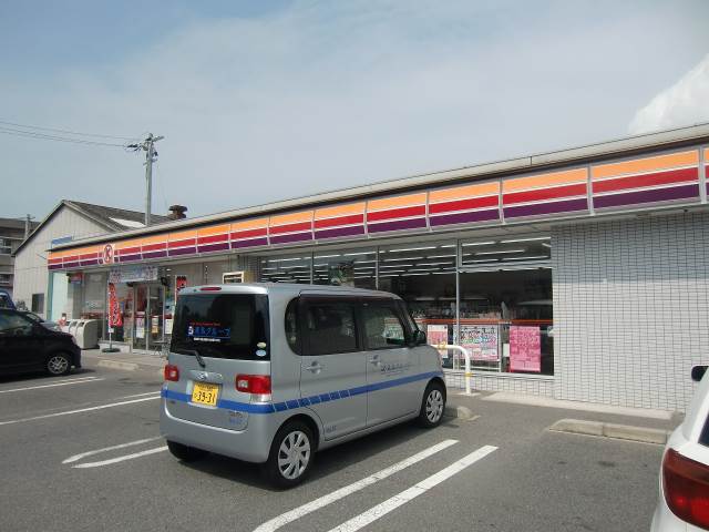 Convenience store. Circle K Kurashiki Higashitomii store up (convenience store) 192m