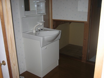 Washroom. Washbasin new